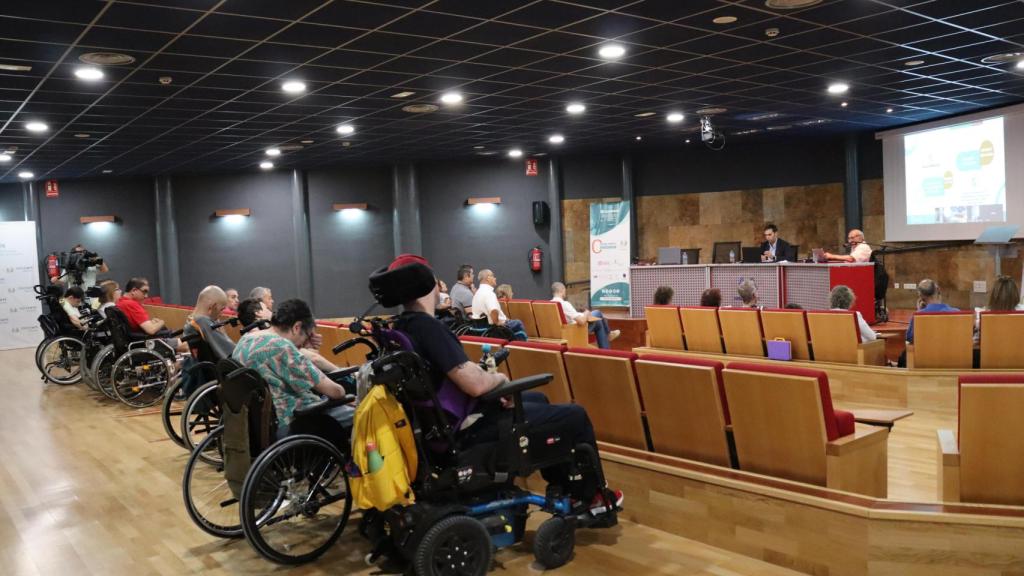 Asamblea de CLM Inclusiva Cocemfe celebrada en Albacete.