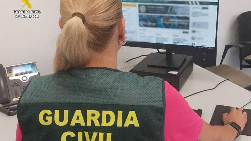 Imagen de un agente de la Guardia civil, en una imagen de archivo.