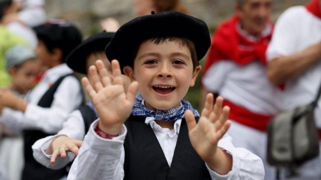 Imagen de archivo de un niño durante la celebración de San Fermín.