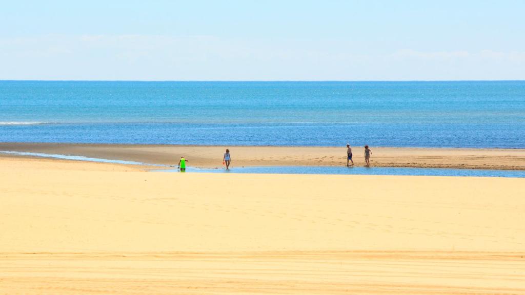 Playa Isla Canela, en Huelva.