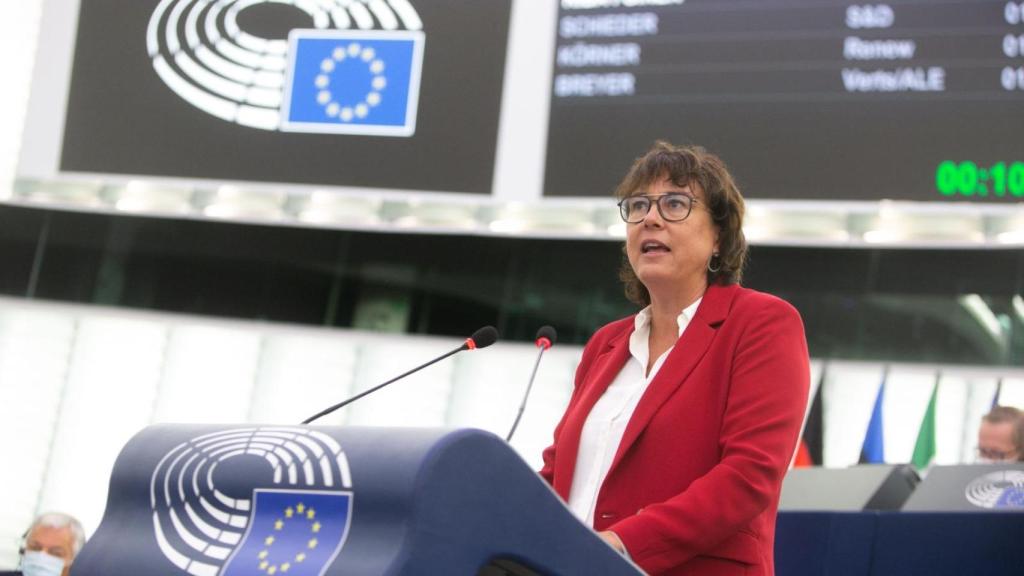 Diana Riba en una sesión del Parlamento Europeo.