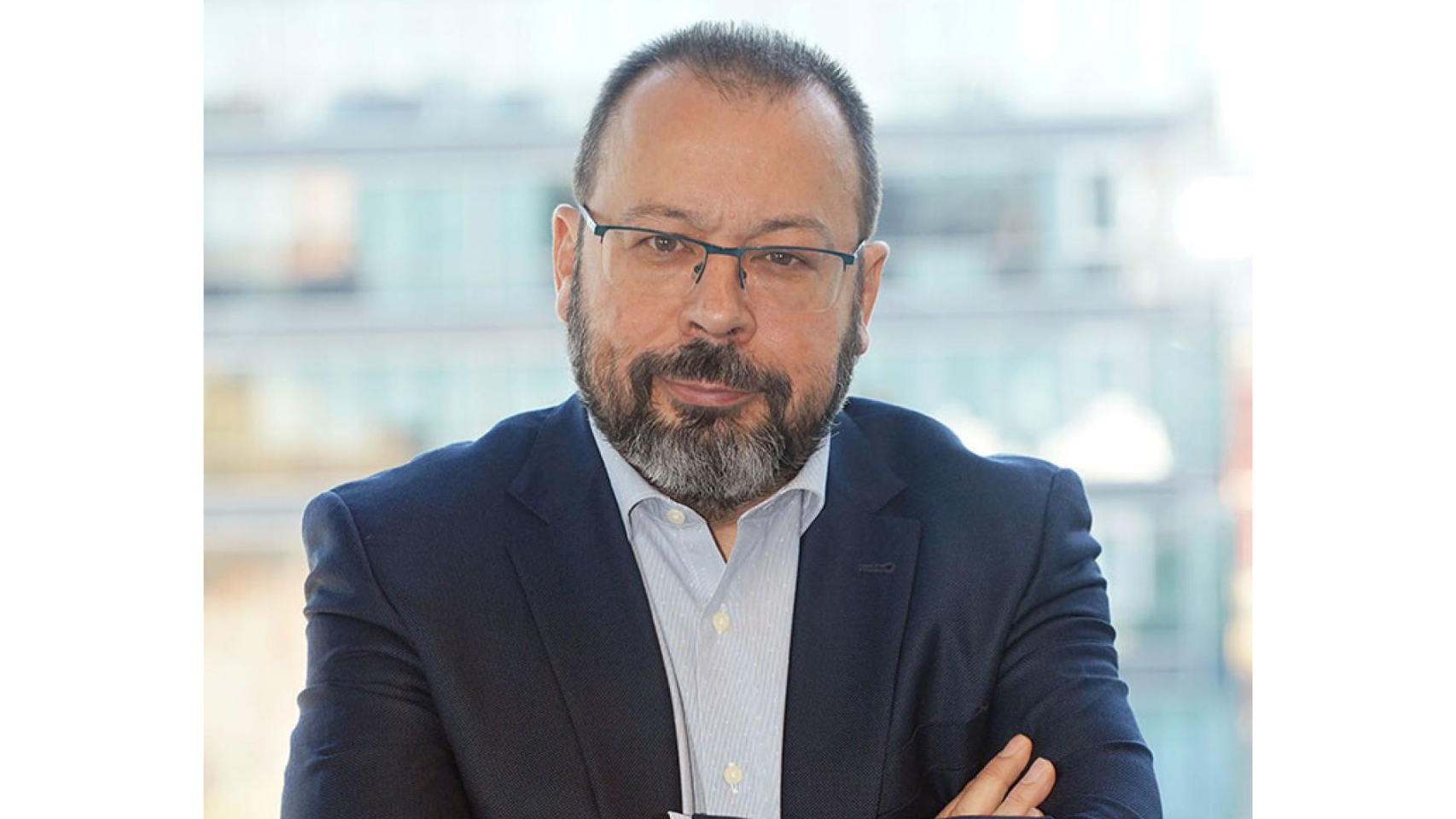 César Hernández