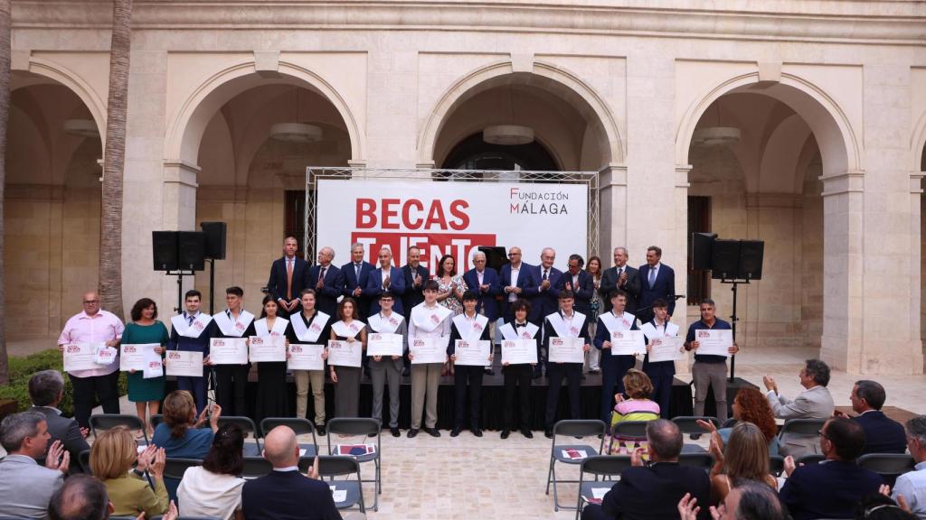 Imagen de los premiados con las Becas Talento 2024 de la Fundación Málaga.