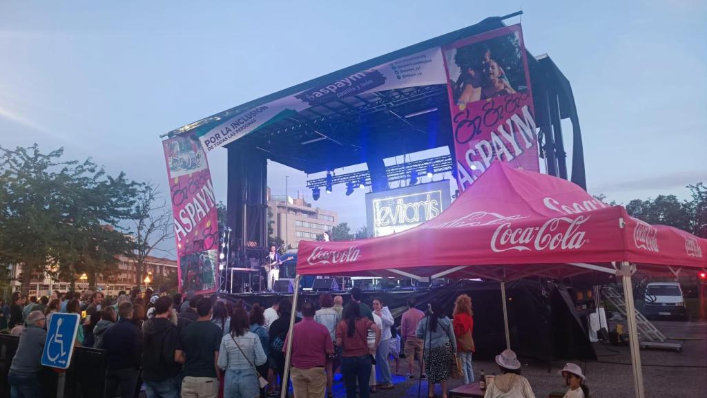 Público masivo para ver a Levitants en el 'Asapaym CyL Festivall' celebrado en Vallsur