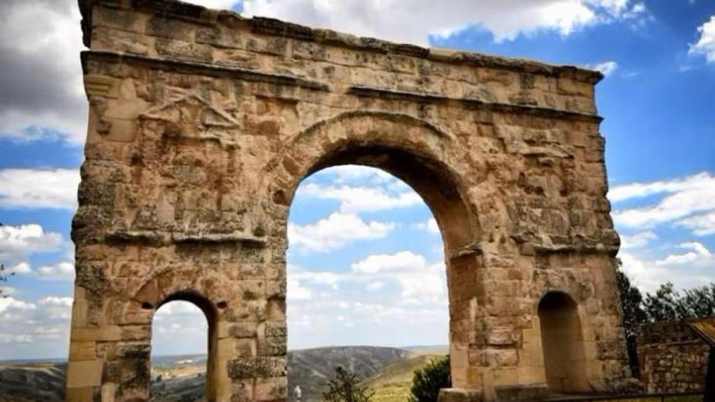 Arco romano de Medinaceli