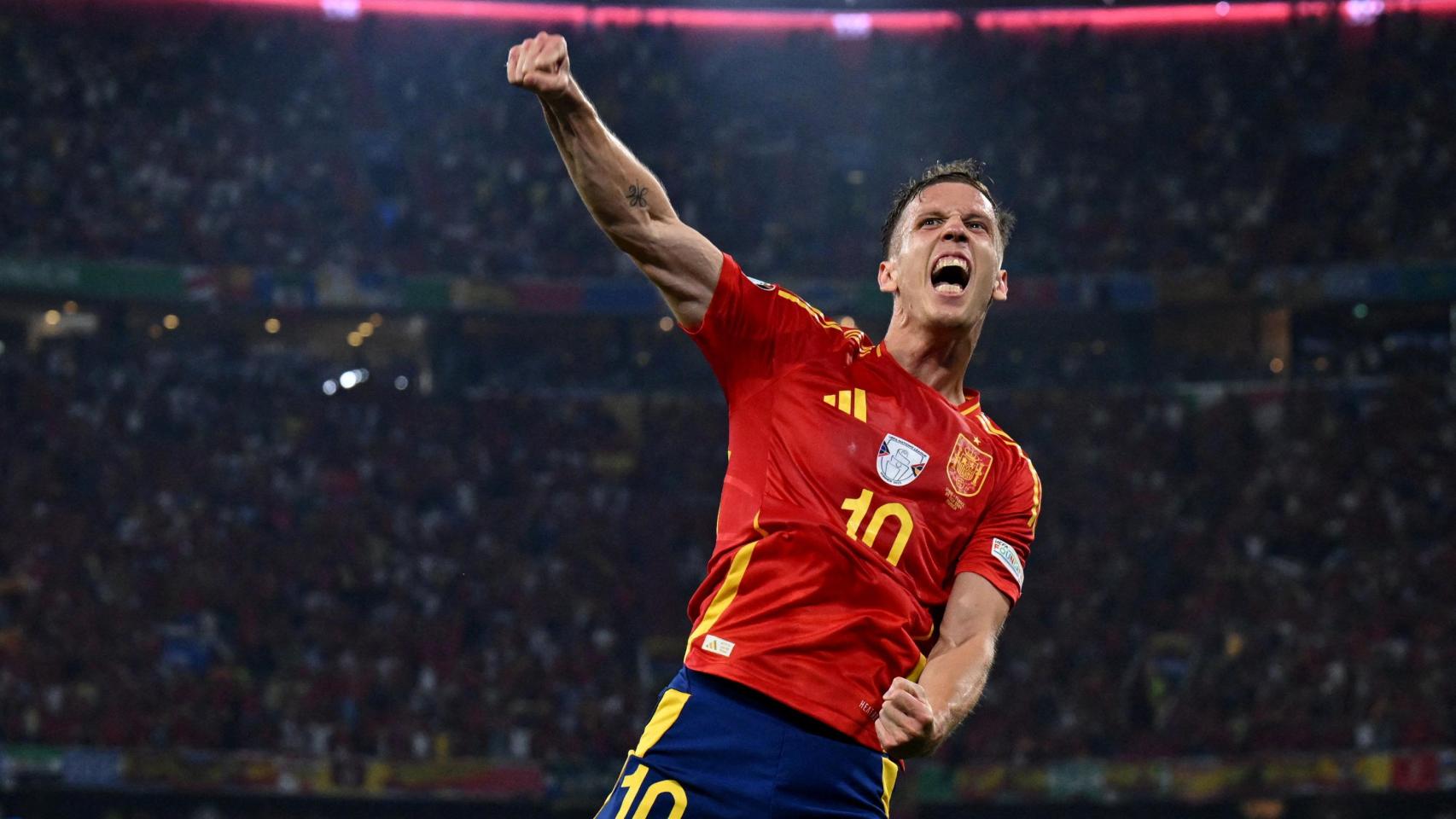 Dani Olmo celebra su gol ante Francia.