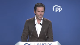 El portavoz del PP, Borja Sémper, durante la rueda de prensa