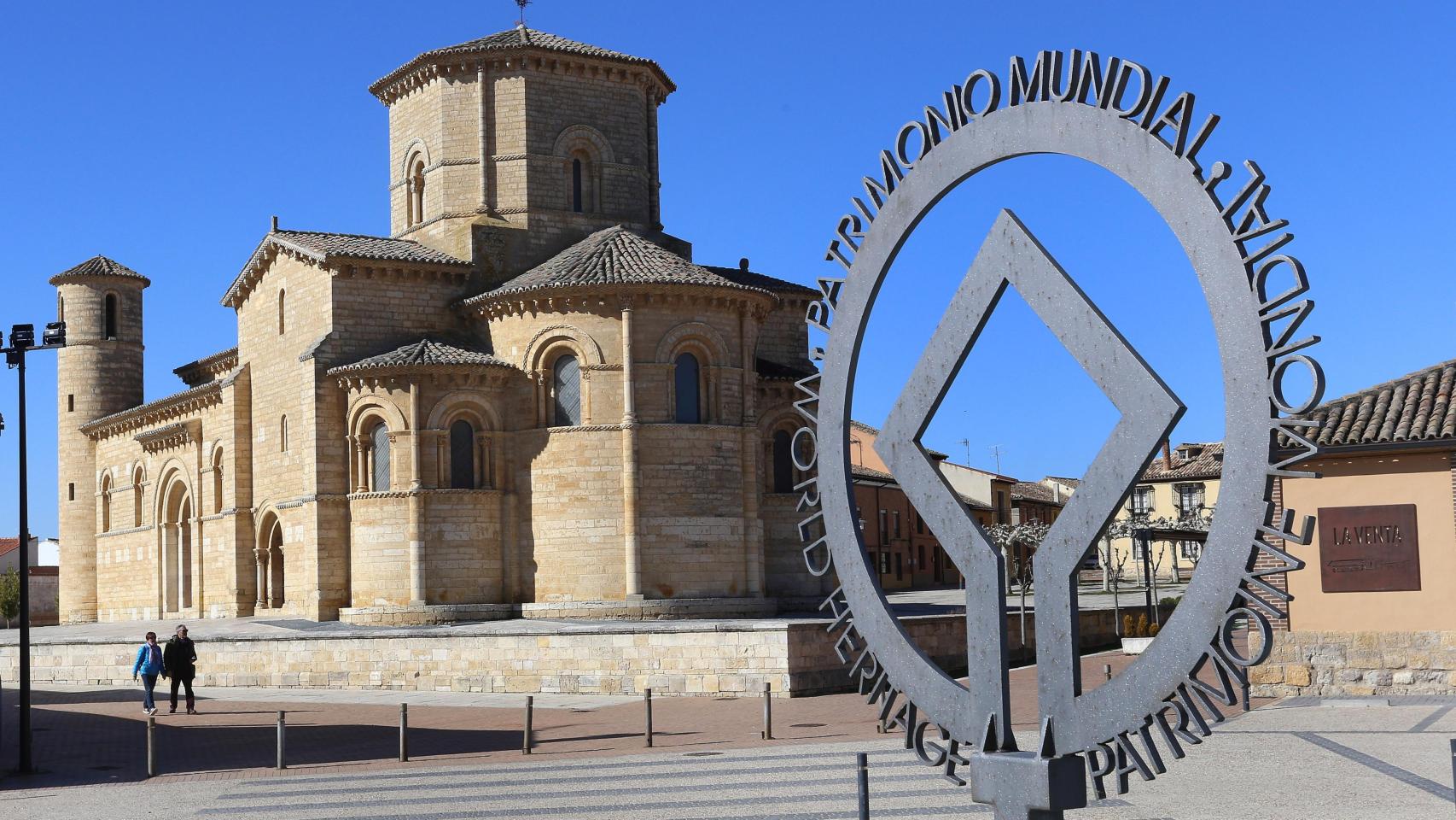 Iglesia románica de San Martín de Tours en el municipio palentino de Frómista