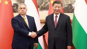 Víktor Orbán y Xi.