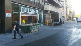La tienda de Pull & Bear en el centro de Valladolid