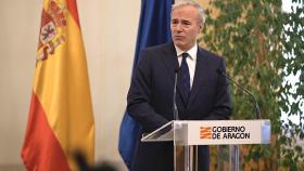 El presidente del gobierno de Aragón, Jorge Azcón, este viernes en rueda de prensa.