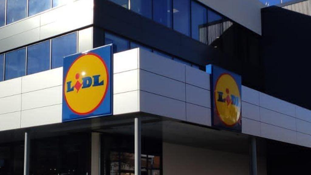 Fachada Lidl.