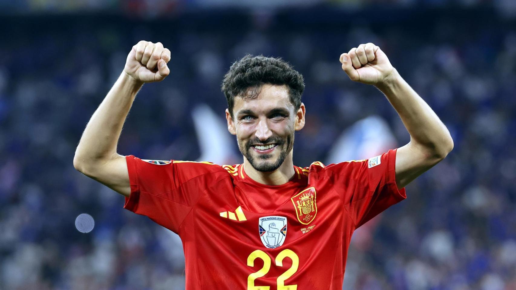 Jesús Navas durante la celebración del pase a la final de la Eurocopa.