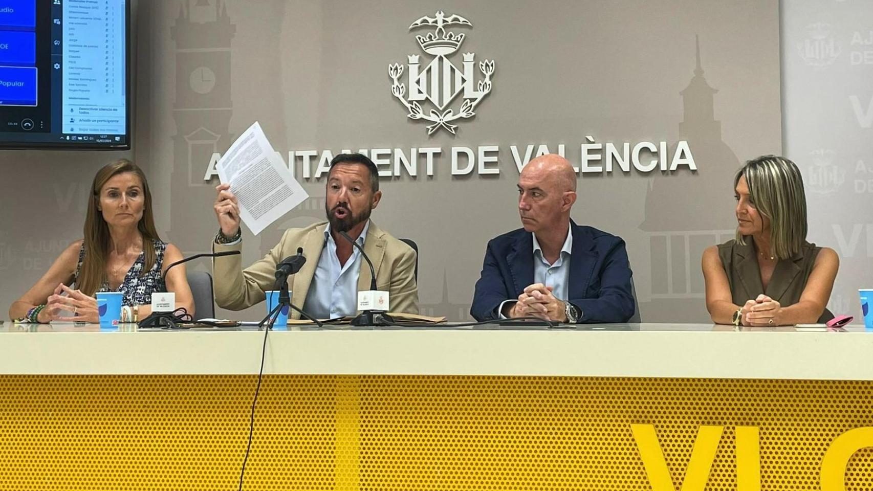Vox eleva el tono en Valencia: revela charlas privadas con la alcaldesa y le advierte de que no tiene apego a los cargos