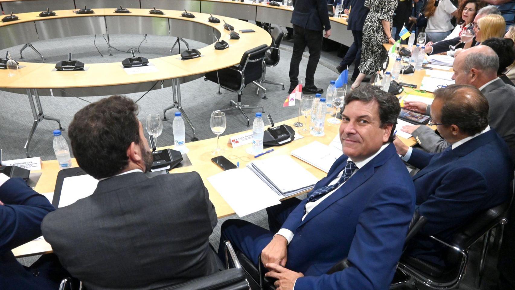 Carlos Fernández Carriedo en la reunión