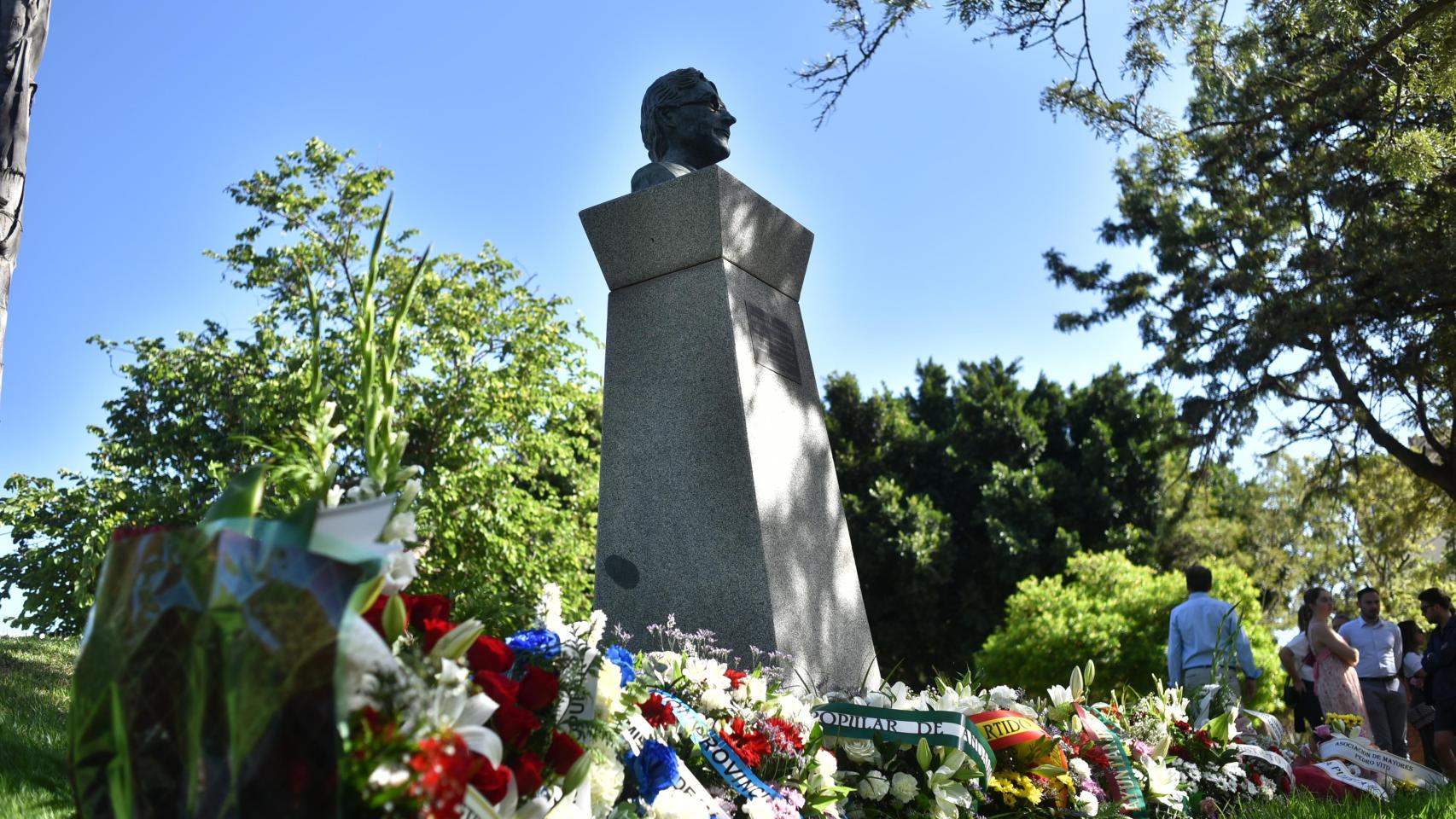 El busto de Martín Carpena en el parque de Huelin.