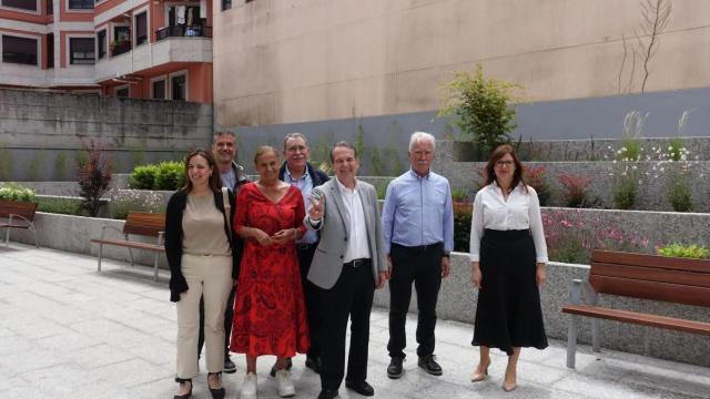 Abel Caballero inaugura una nueva plaza en Vigo.