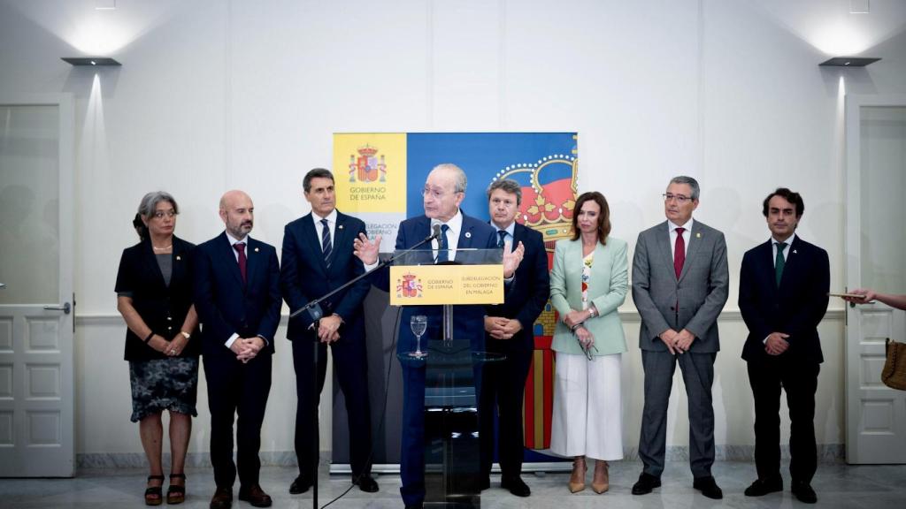 Un momento de la rueda de prensa tras la reunión sobre movilidad en la Costa del Sol.