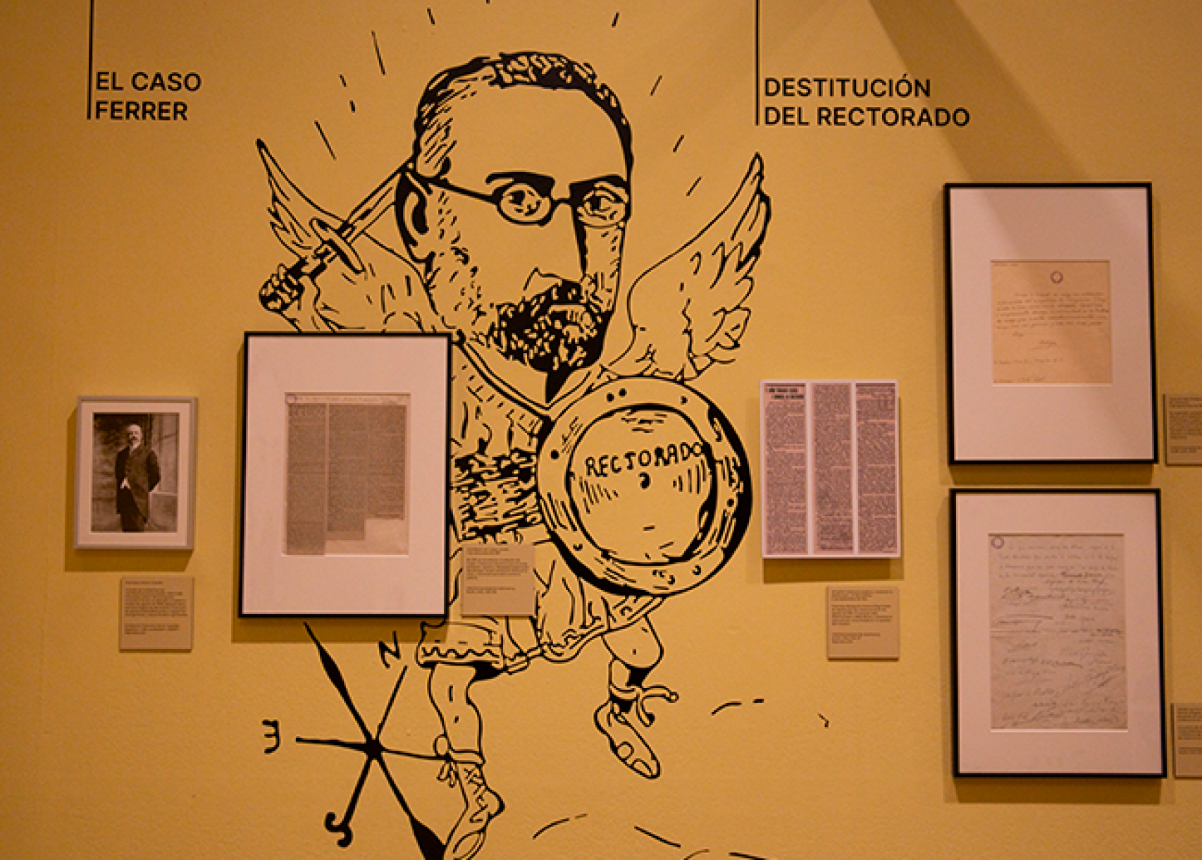 Montaje de la exposición 'Unamuno y la política. De la pluma a la palabra'