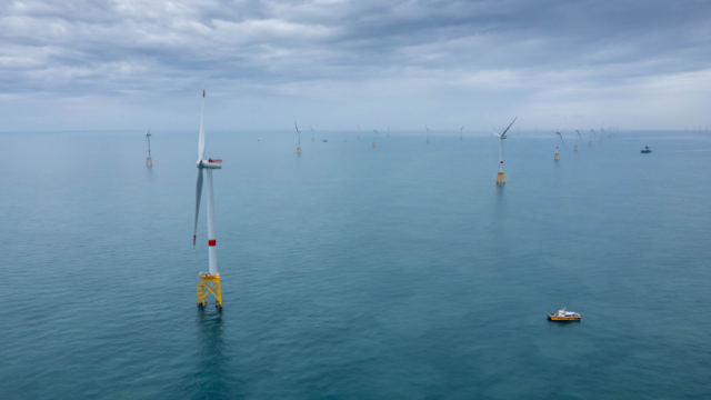 El emblemático parque eólico marino de Iberdrola en Francia, Saint-Brieuc.