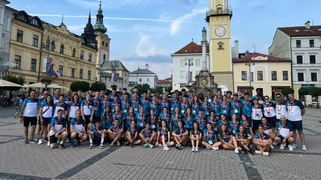 Deportistas antes de la participación en el Europeo Sub-18 de Eslovaquia