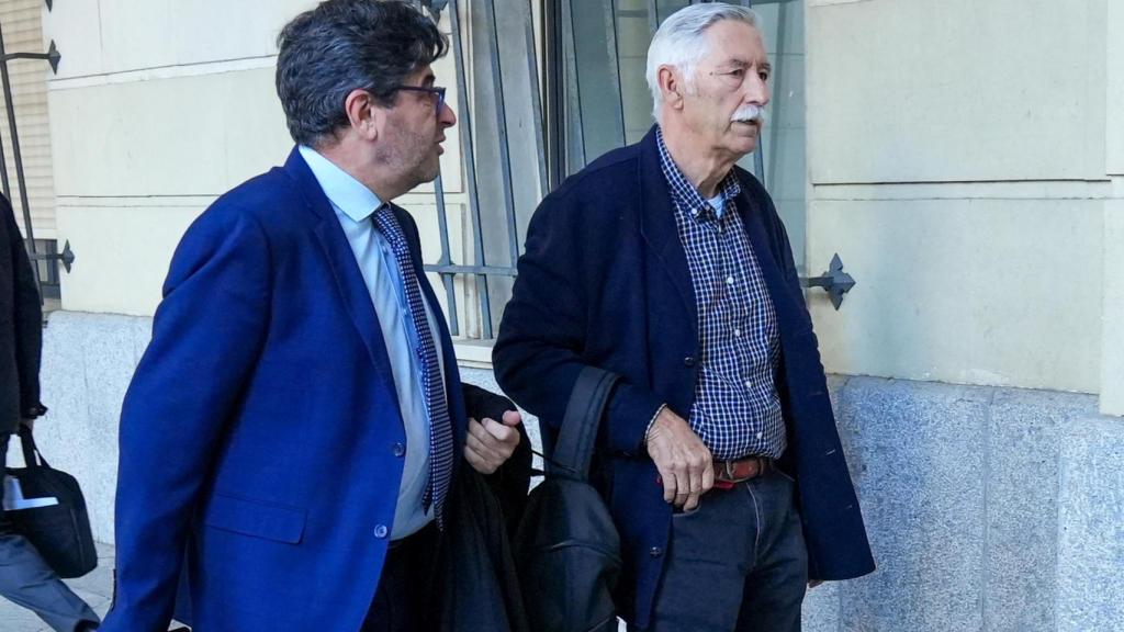 Condenado el exalcalde de Los Palacios  a 14 meses de prisión por un delito de malversación