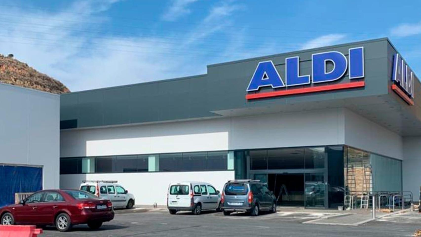 Fachada Aldi.