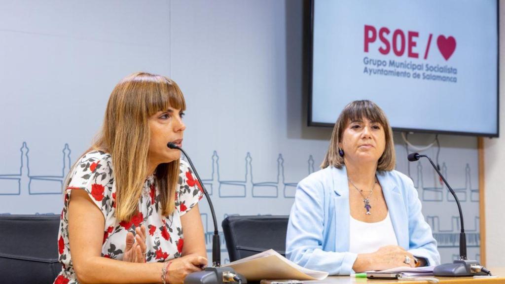 Las concejalas socialistas María Sánchez y María García