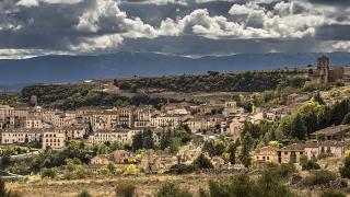 El pueblo más antiguo de Segovia: un espectacular entorno medieval junto a un parque natural único y para disfrutar