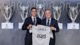 Lucas Vázquez renueva su contrato con el Real Madrid por un año más.