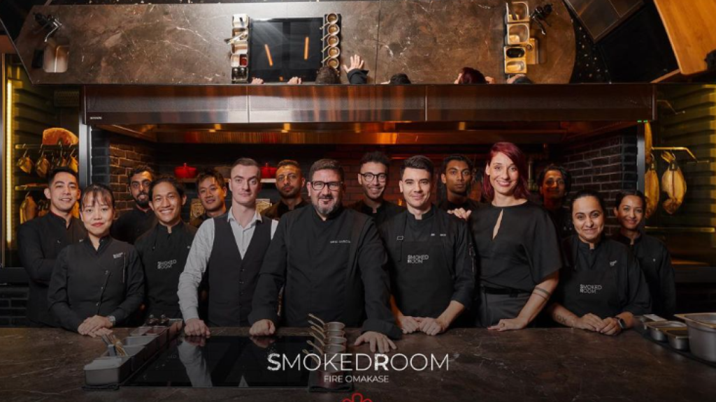 Equipo que integra Smoked Room en Dubái.