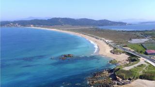 Esta es una de las playas más espectaculares de España: sus aguas cristalinas se consideran un manantial de salud
