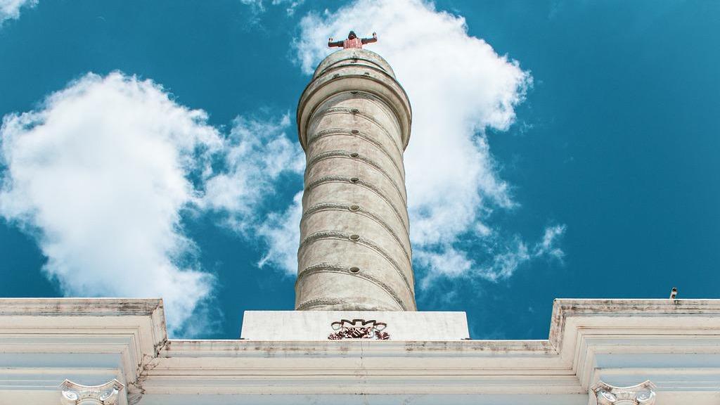 Monumento a los Héroes de la Restauración.