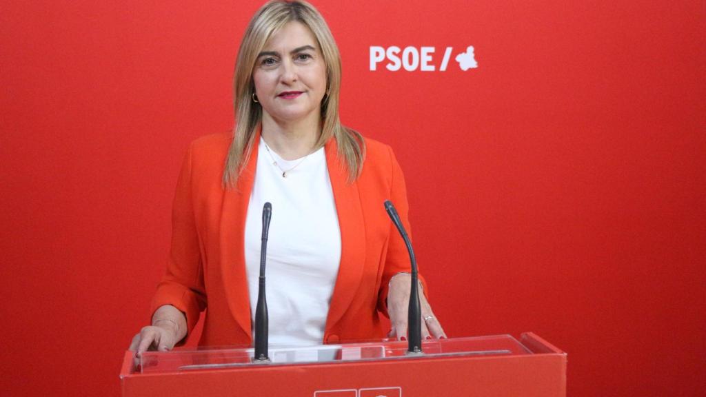 La portavoz del PSOE de la Región de Murcia, Carmina Fernández.