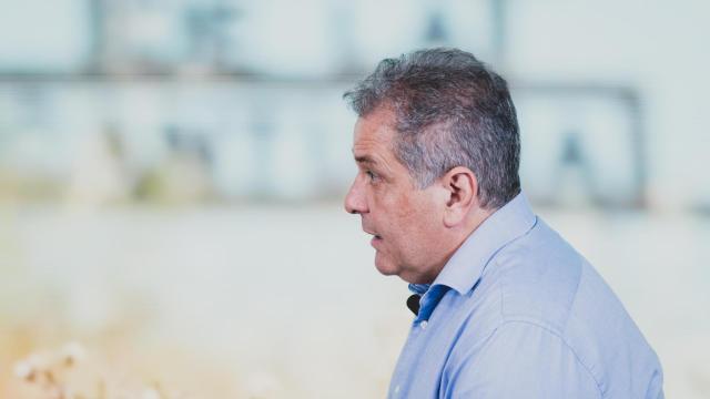 El alcalde de Parla, Ramón Jurado, durante su entrevista para EL ESPAÑOL.