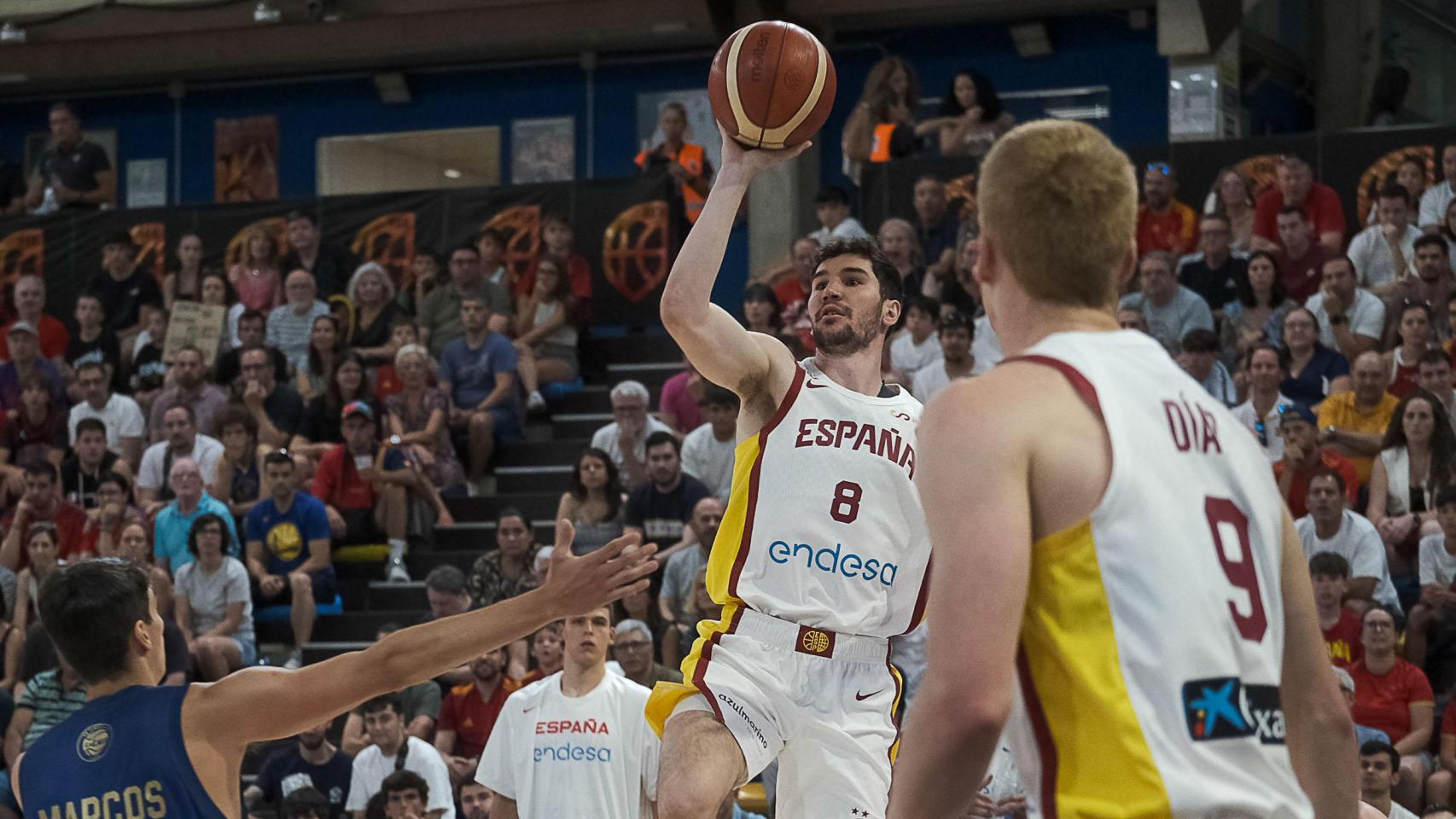 Darío Brizuela durante el partido entre España y Argentina.