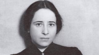 Hannah Arendt, la filósofa arrogante y valiente que siempre defendió el pensamiento