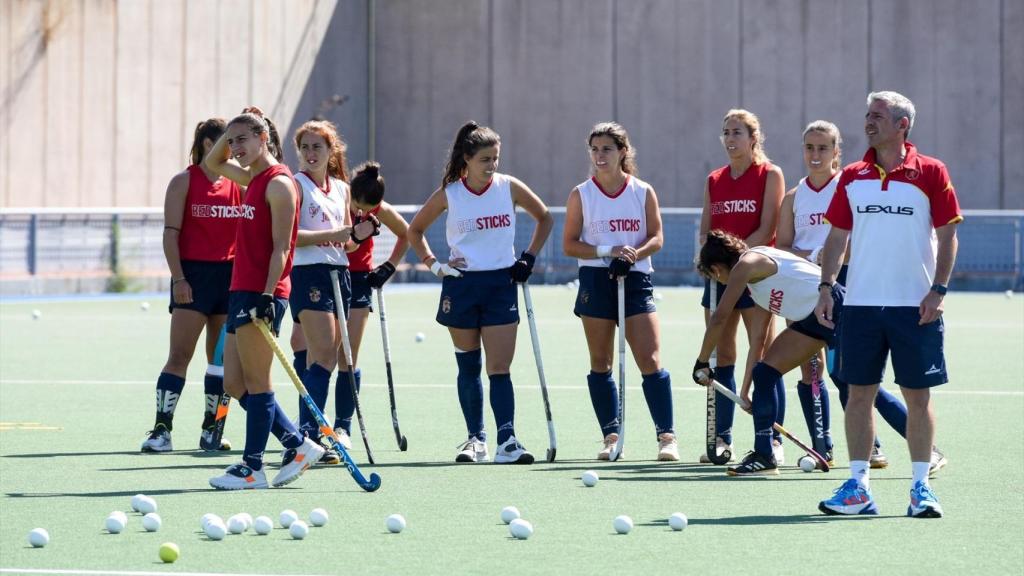 Entrenamiento del equipo femenino de Hockey olímpico París 2014