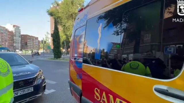 Una conductora de 79 años muere en un accidente en Plaza Cataluña tras chocar de frente contra dos coches