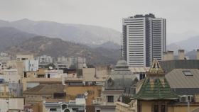 Imagen tomada desde el Centro de Málaga de las torres de Martiricos.