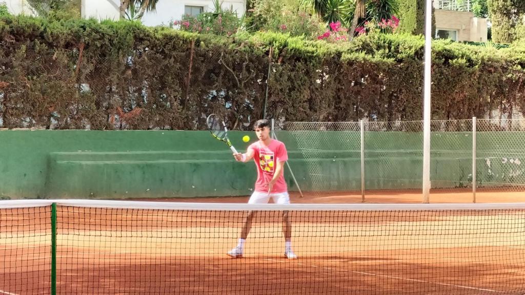 Uno de los momentos de la MET Carlos Alcaraz Tennis Academy by Reina.