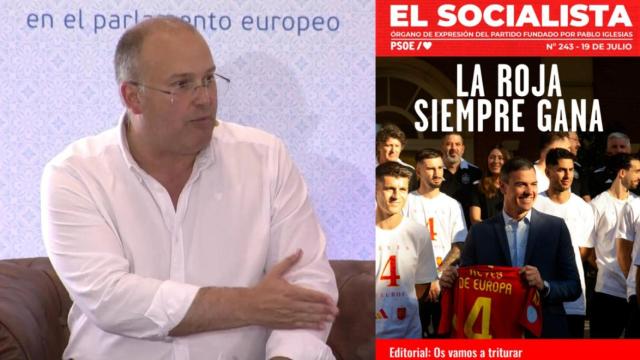 El portavoz del PP, Miguel Tellado, este sábado en Torremolinos (Málaga), junto a la portada de la revista 'El Socialista', publicada por el PSOE.