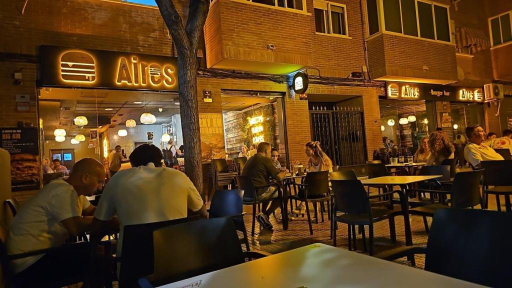 Aires abre un nuevo local en San Vicente del Raspeig.