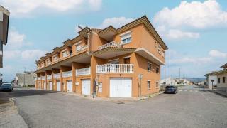 Chollo inmobiliario: un banco ofrece 62 viviendas a jóvenes desde 36.000€ en pueblos de Alicante