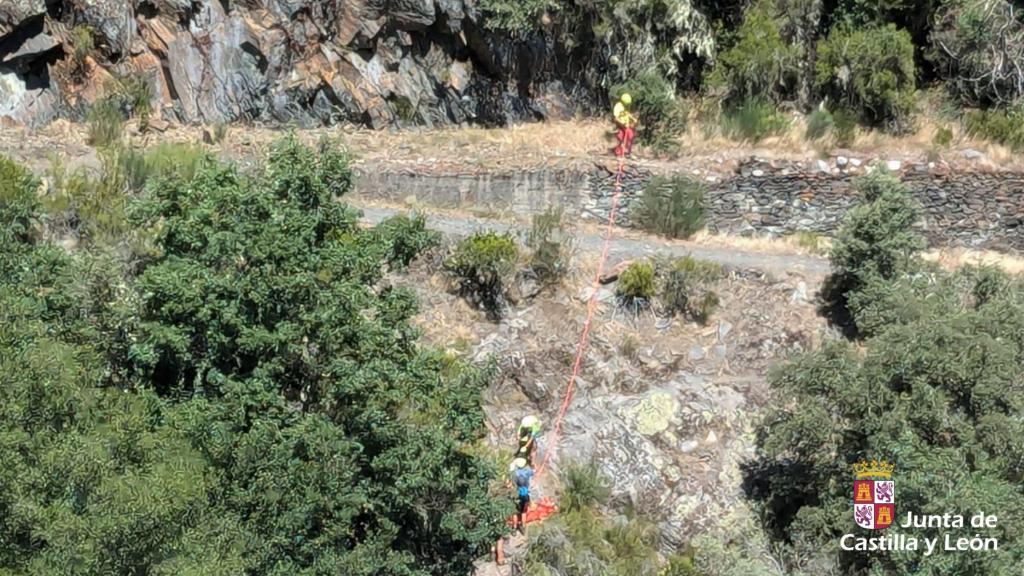 Rescatada en helicóptero una ciclista de 62 años en Páramo del Sil