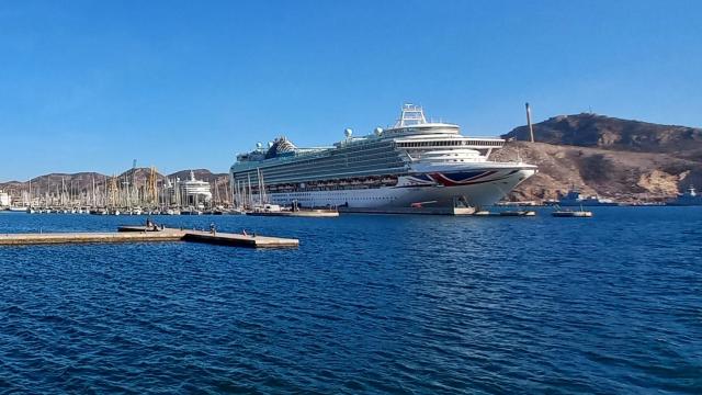 Una fotografía de archivo de un crucero en el Puerto de Cartagena.