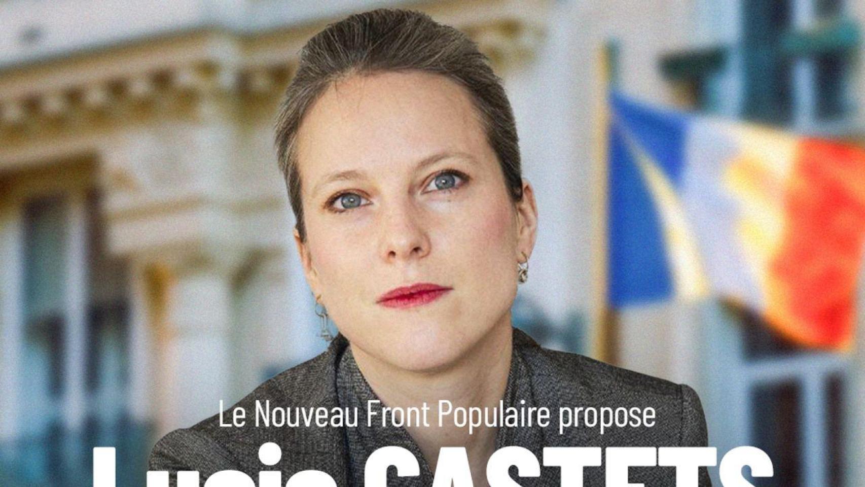 Lucie Castets en el cartel donde el Nuevo Frente Popular la nombra candidata a primera ministra.
