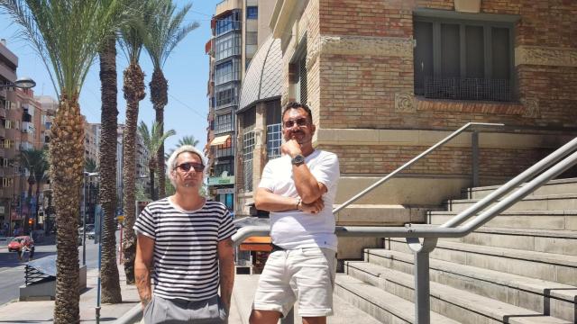 Aarón Sáez y Antonio Turro forman Carey, el dúo que dedica su disco 'La casa rosa' a las habaneras.