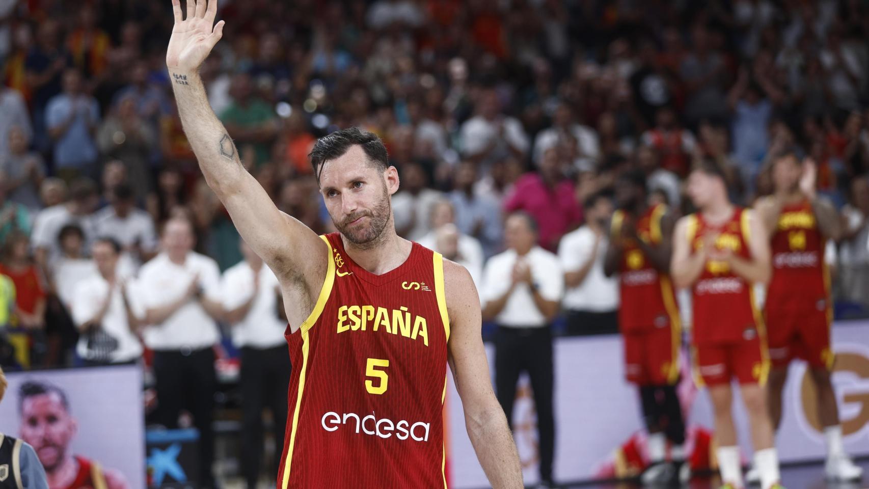 Rudy Fernández es homenajeado con España en el WiZink Center