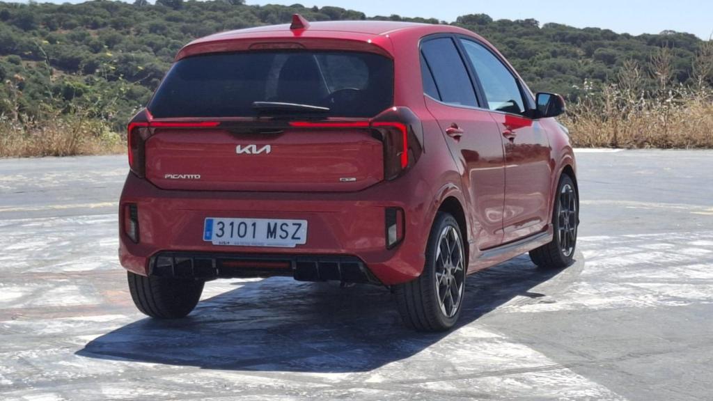 La trasera del Kia Picanto también ha cambiado su diseño.